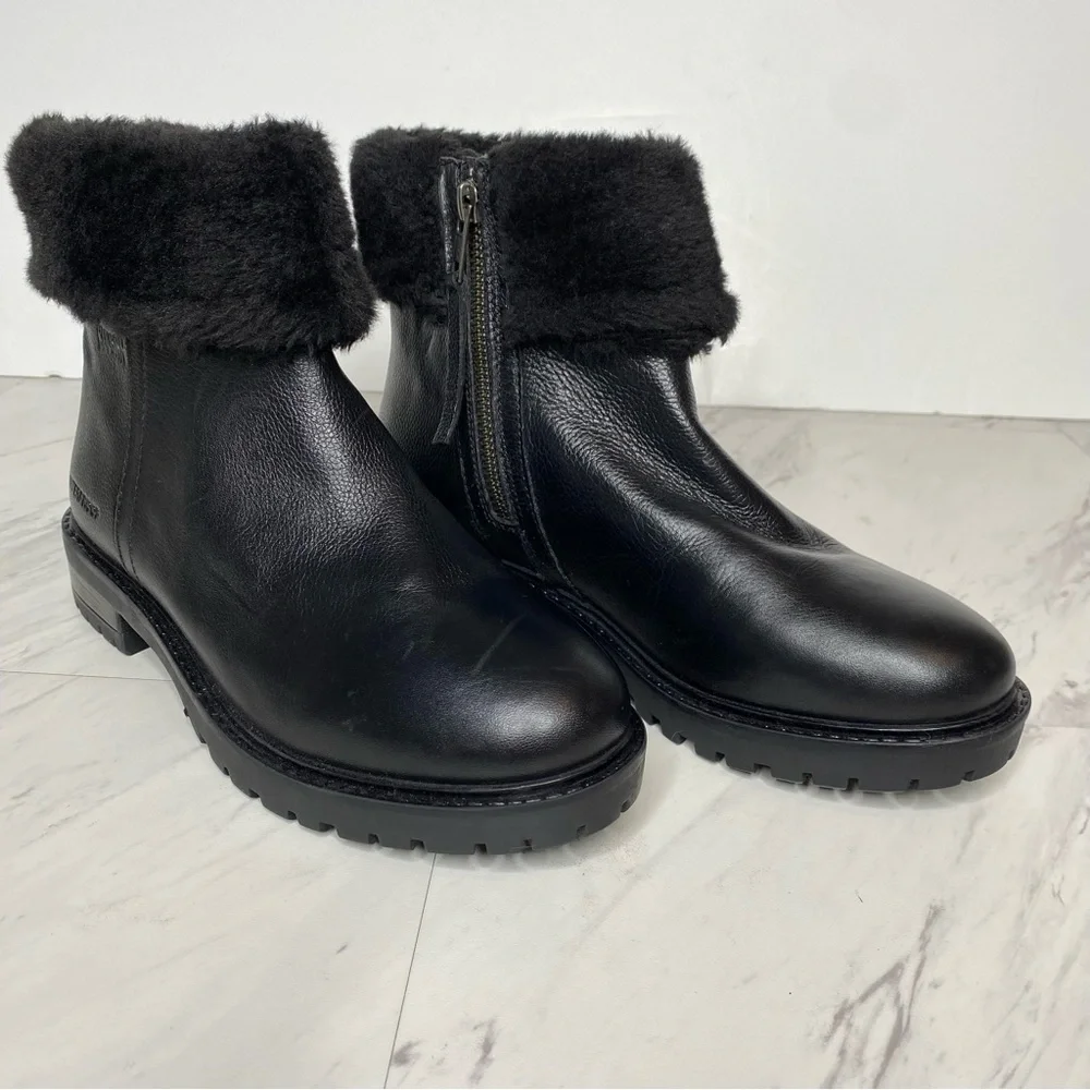 Cougar Kendal Faux Fur Cuff Black Leather Bootie 6